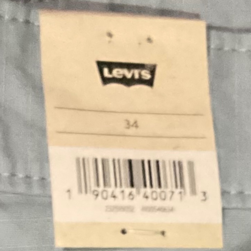 Levi’s Carrier Lt Gray Cargo Shorts Sz 34   NWT - Picture 8 of 12